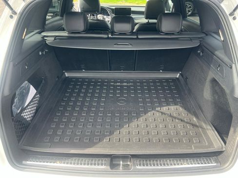 Used 2022 Mercedes-Benz GLC 300 4MATIC image 15