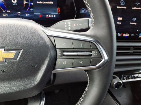 New 2025 Chevrolet Silverado EV LT image 14