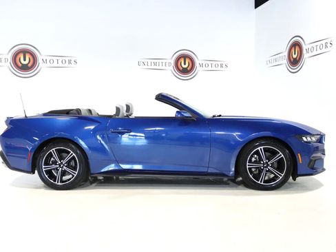 Used 2024 Ford Mustang Premium RWD image 37