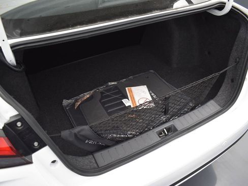 Used 2025 Nissan Versa S w/ Lighting Package image 29