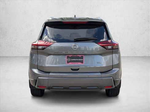 Certified 2025 Nissan Rogue SL w/ SL Premium Package FWD image 7