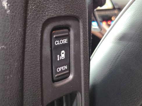 Certified 2023 Honda Odyssey Elite image 19