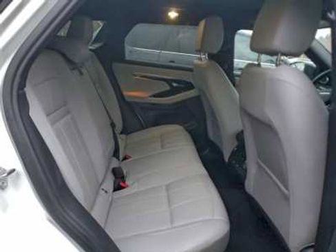 Used 2023 Land Rover Range Rover Evoque SE AWD/4WD image 9