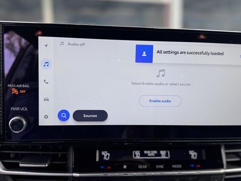 Used 2026 Toyota Sienna XLE Woodland Edition AWD/4WD image 18