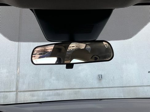 Used 2025 Nissan Sentra S image 16