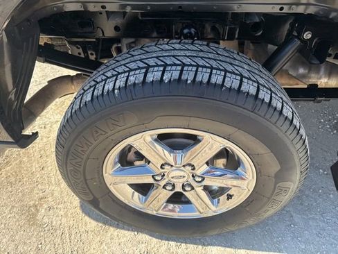 Used 2024 Ford F150 XLT w/ Equipment Group 302A MID image 30