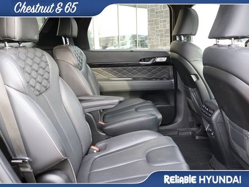 Used 2022 Hyundai Palisade Calligraphy FWD image 12