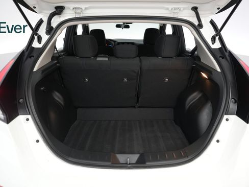 Used 2025 Nissan Leaf S FWD image 8