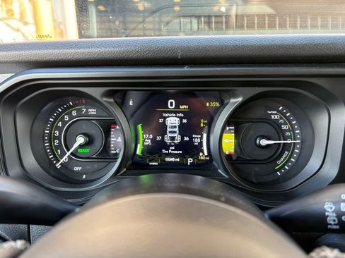 Used 2025 Jeep Wrangler Unlimited Sport S 4xe image 28