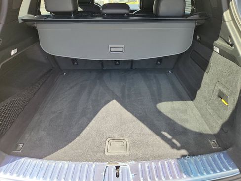 Certified 2020 Porsche Cayenne image 39