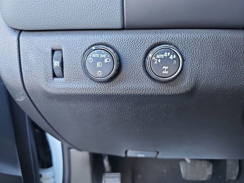 Used 2022 Chevrolet Colorado Z71 image 31
