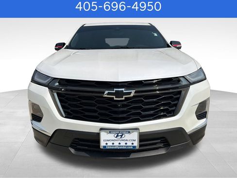 Used 2022 Chevrolet Traverse Premier w/ Redline Edition FWD image 10