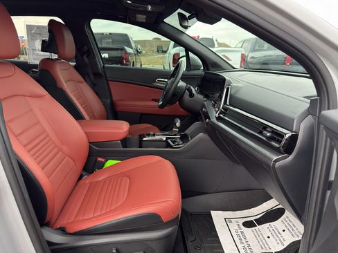 Used 2023 Kia Sportage SX AWD/4WD image 13