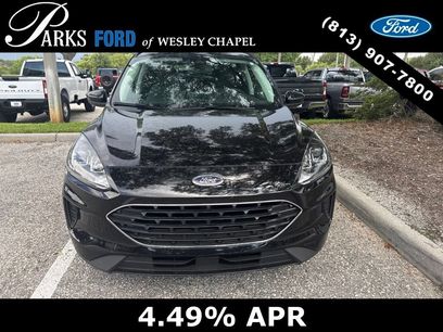Used 2022 Ford Escape SE w/ SE Sport Appearance Package