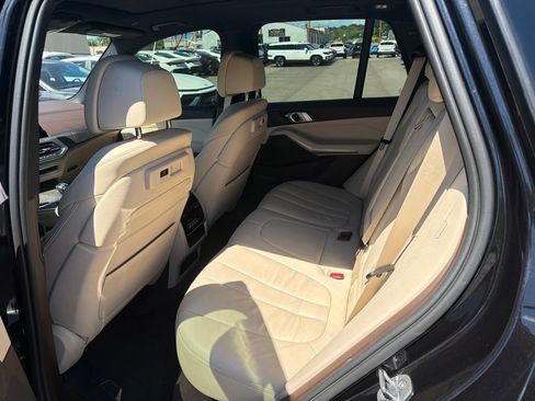 Used 2019 BMW X5 xDrive40i AWD/4WD image 13