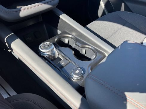 New 2026 Ford Explorer Active RWD image 38