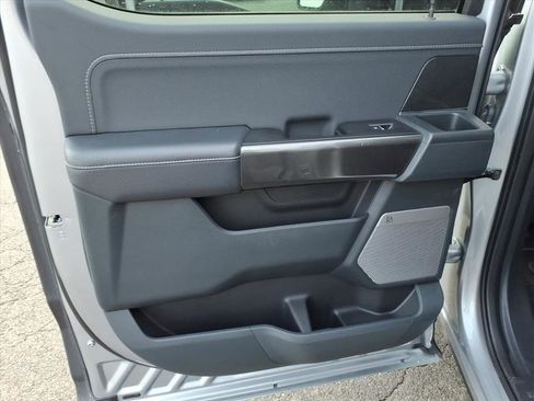 Used 2021 Ford F150 XLT w/ Equipment Group 302A High image 18