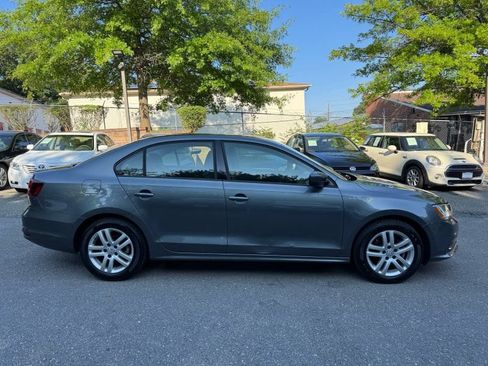 Used 2018 Volkswagen Jetta S FWD image 9