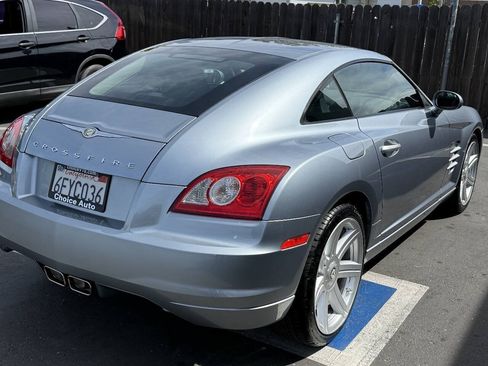 Used 2008 Chrysler Crossfire Limited RWD image 6