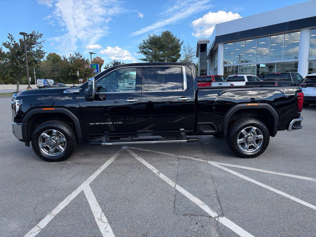 Used 2026 GMC Sierra 2500 SLT w/ SLT Premium Package AWD/4WD image 2
