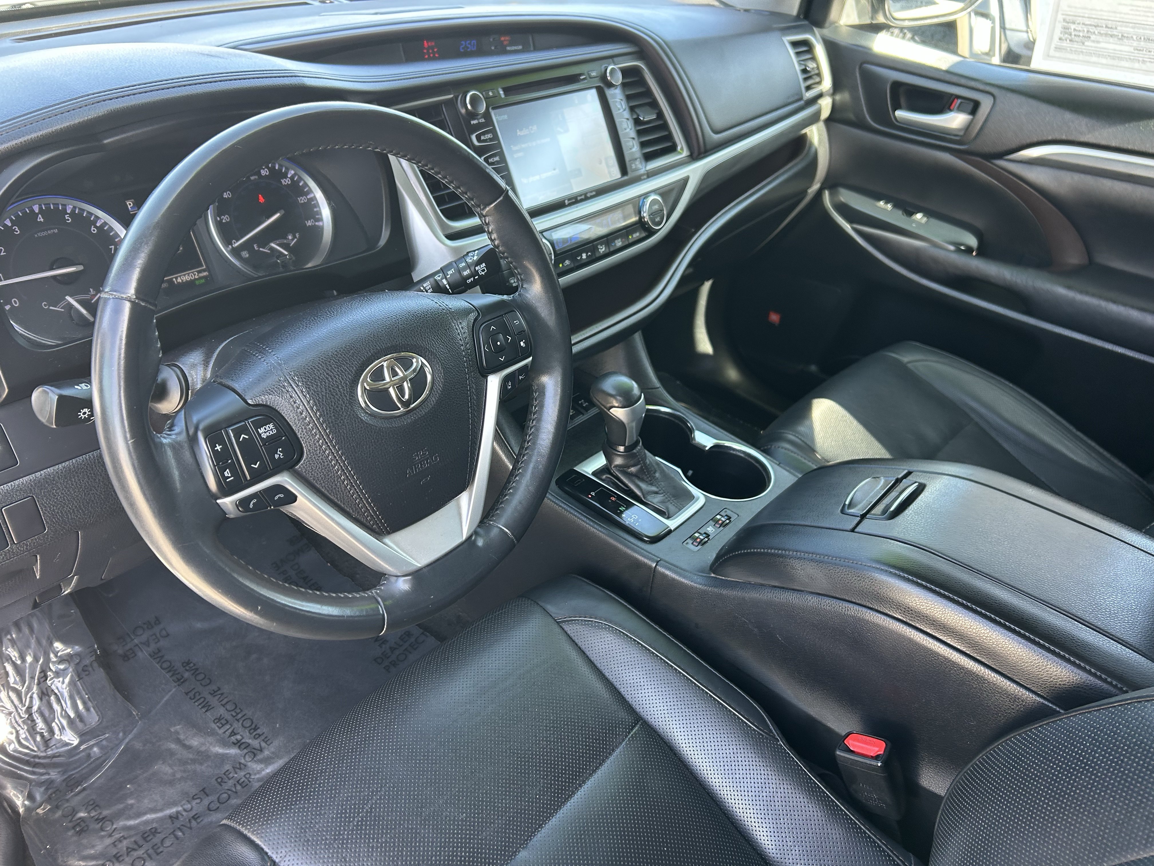 Used 2017 Toyota Highlander Limited w/ Carpet Mat Package AWD/4WD image 20