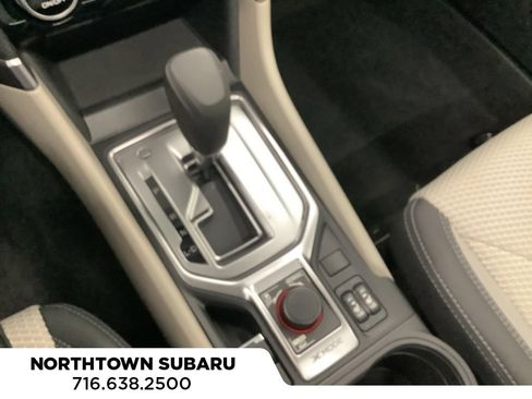 Used 2020 Subaru Forester Premium AWD/4WD image 14