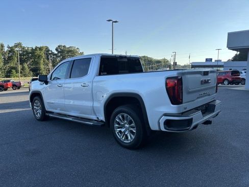 Used 2021 GMC Sierra 1500 Denali w/ Technology Package AWD/4WD image 5