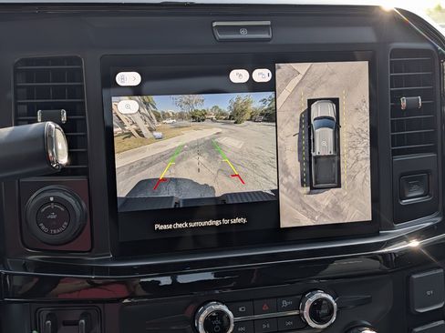 Used 2026 Ford F250 Lariat w/ Black Appearance Package image 38