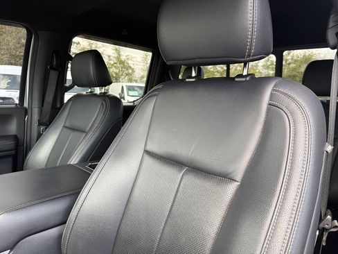 Used 2022 Ford F250 Lariat w/ Lariat Ultimate Package image 12