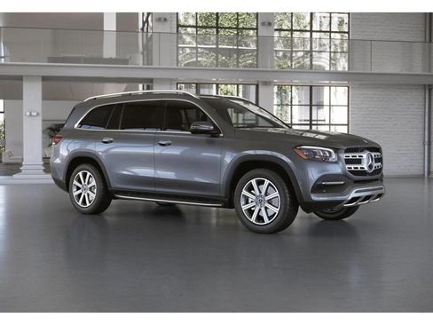 Used 2023 Mercedes-Benz GLS 450 4MATIC image 13