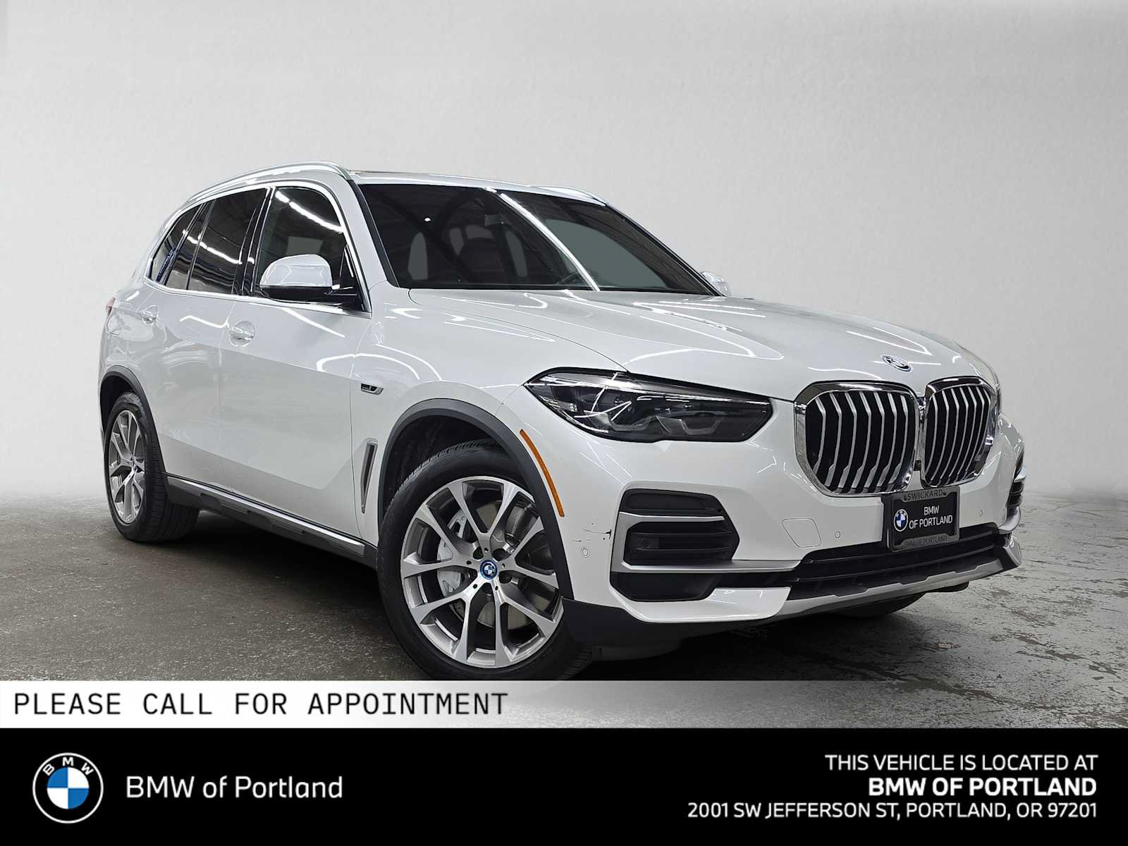 Used 2022 BMW X5 xDrive45e w/ Climate Comfort Package AWD/4WD image 1