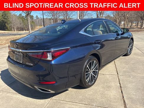 Certified 2022 Lexus ES 350 w/ Premium Package image 7