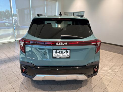 New 2026 Kia Seltos EX image 4
