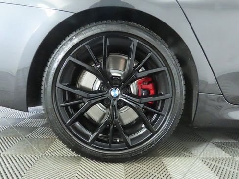 Used 2023 BMW M550i xDrive w/ Executive Package image 32