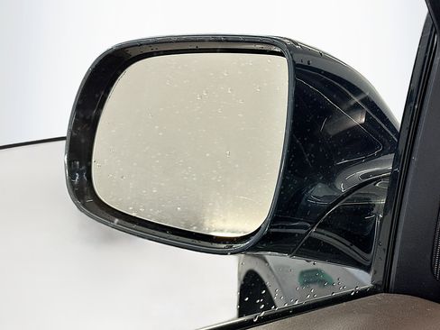 Used 2017 Audi Q5 2.0T Premium image 16