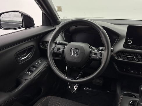 Used 2023 Honda HR-V Sport image 25