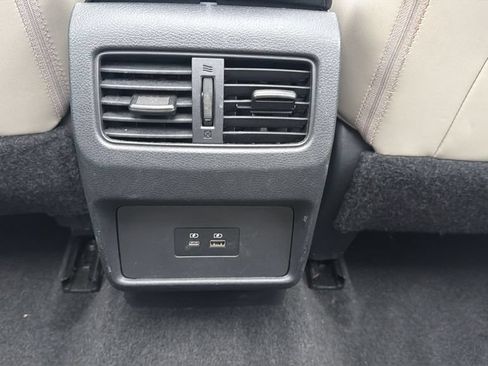 Certified 2023 Nissan Rogue SV w/ SV Premium Package AWD/4WD image 18