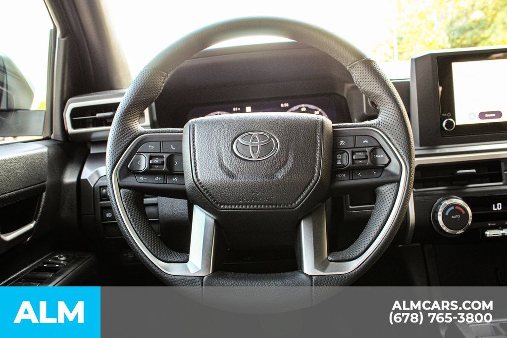 Used 2025 Toyota Tacoma TRD Off-Road AWD/4WD image 23