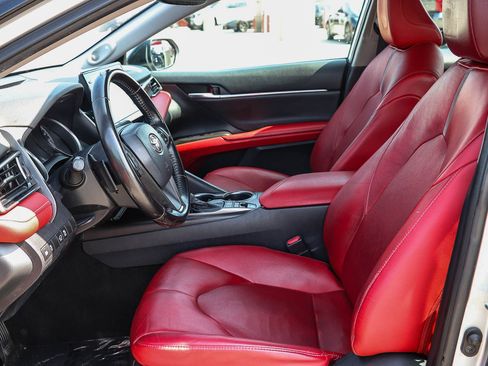 Used 2021 Toyota Camry XSE w/ Navigation Upgrade Package FWD image 18