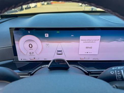 Used 2025 Genesis GV80 2.5T Standard image 15