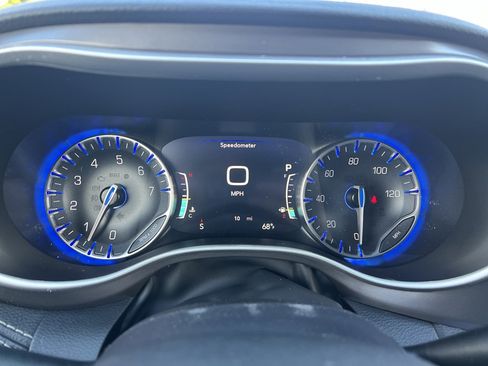 New 2026 Chrysler Pacifica Select image 27