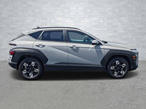 New 2025 Hyundai Kona SEL image 4
