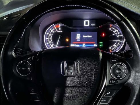 Used 2017 Honda Ridgeline Black Edition image 19