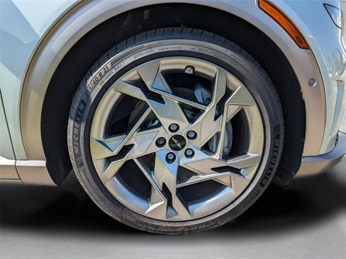 Used 2023 Genesis GV60 Performance image 32