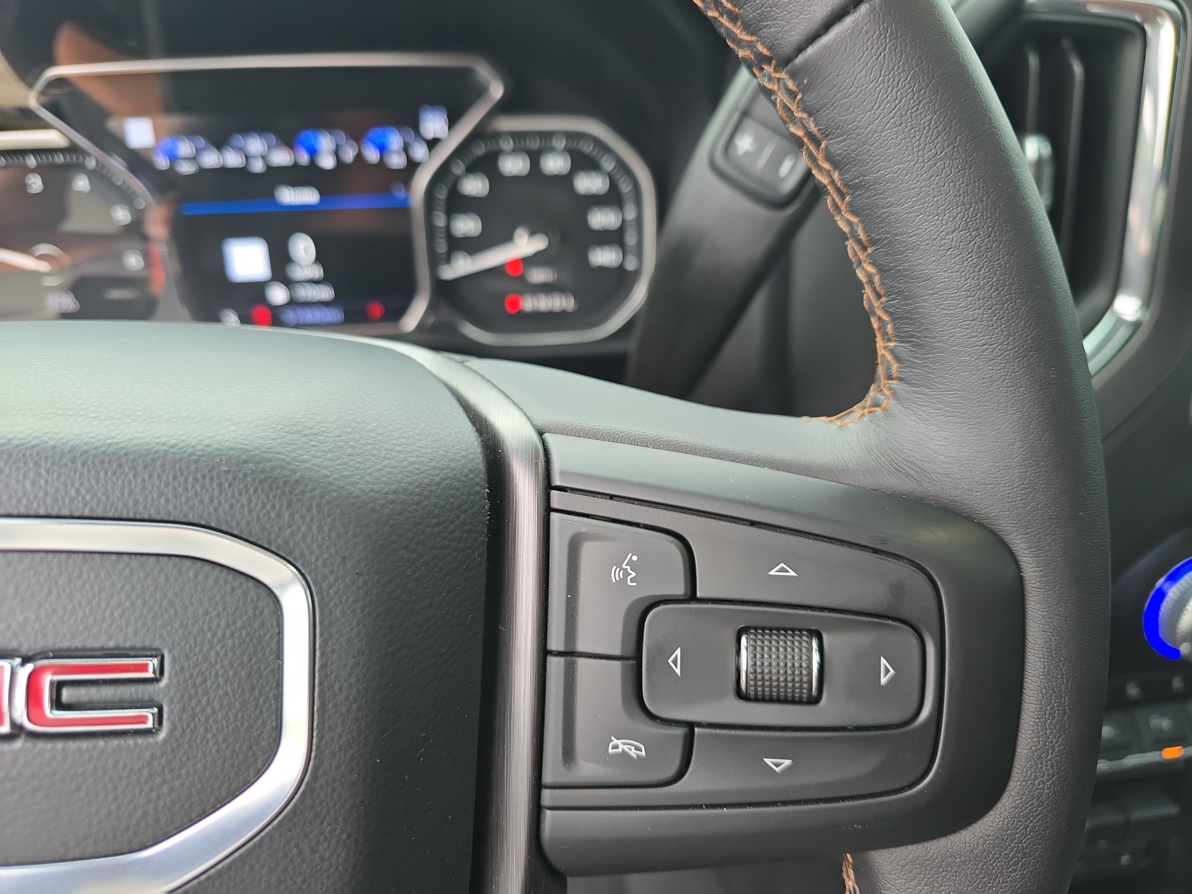 Used 2020 GMC Sierra 1500 AT4 w/ AT4 Premium Package AWD/4WD image 28