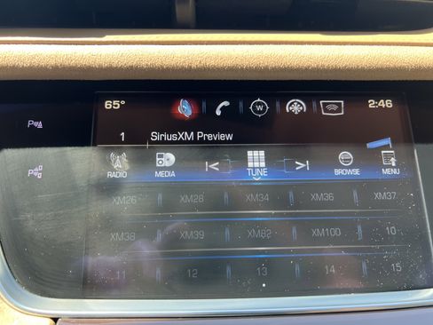 Used 2017 Cadillac XT5 Platinum w/ Driver Assist Package image 25