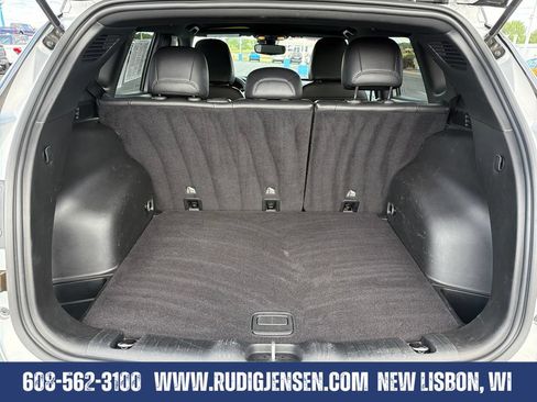 Used 2025 Jeep Compass Trailhawk AWD/4WD image 21