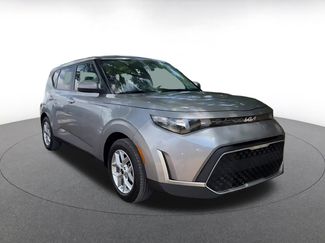 Used 2025 Kia Soul LX w/ LX Technology Package FWD video 2