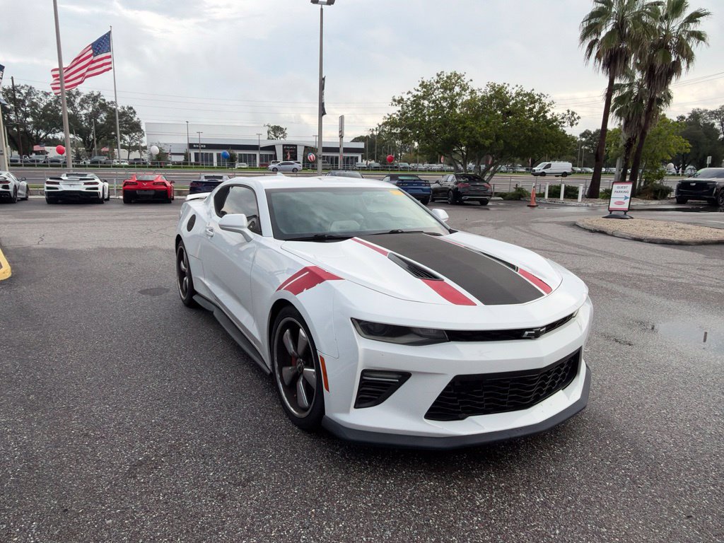 Used 2016 Chevrolet Camaro SS RWD image 6