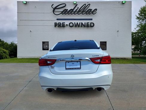Used 2016 Nissan Maxima Platinum image 4